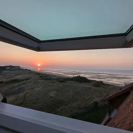 Vue Sur Mer, Acces Direct Plage Апартаменты Кабур